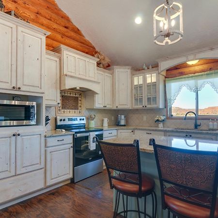 The Cliffrose Cabin - Hike, Relax, Explore! Kanab Exterior photo