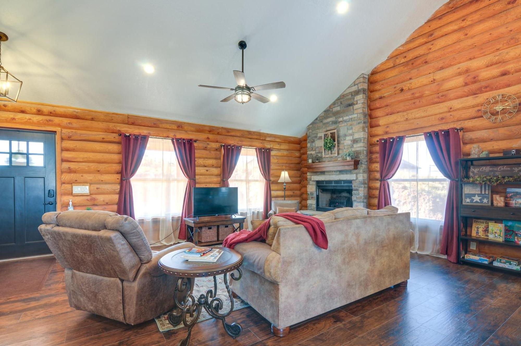 The Cliffrose Cabin - Hike, Relax, Explore! Kanab Exterior photo