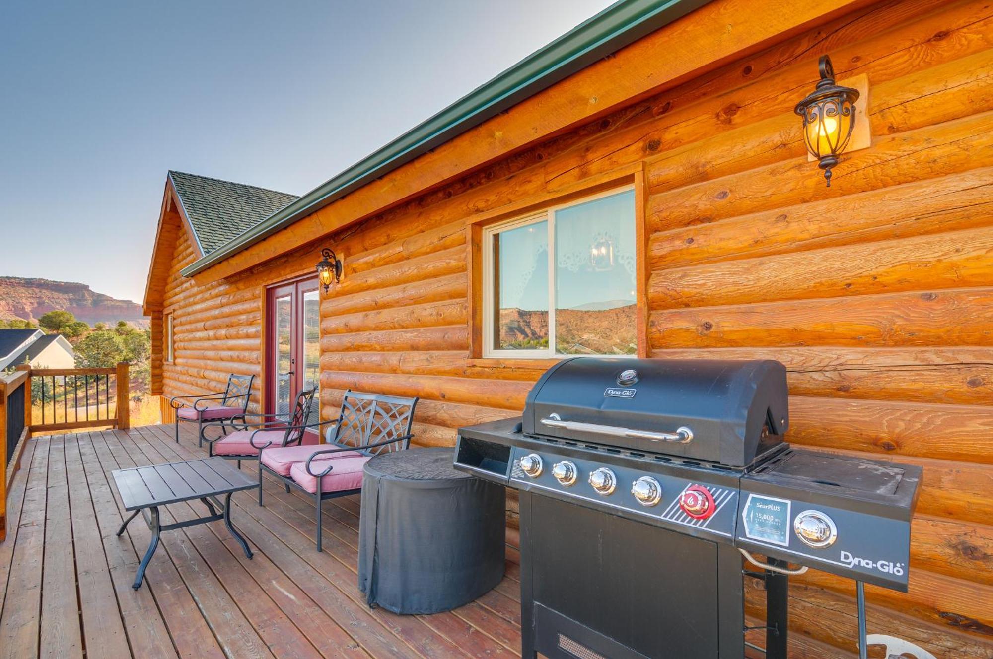 The Cliffrose Cabin - Hike, Relax, Explore! Kanab Exterior photo